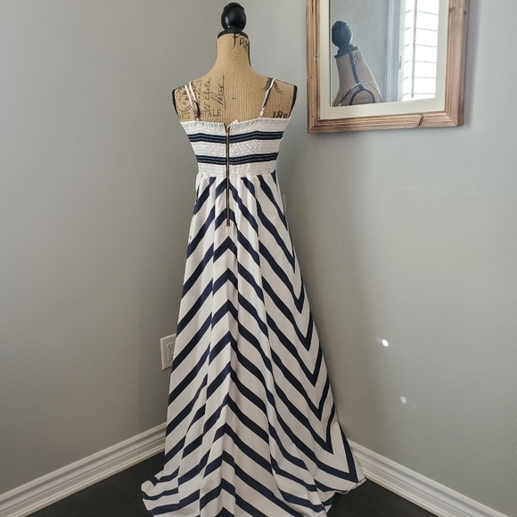 Jessica Simpson - Maternity STRIPED maxi dress XL - Picture 2 of 4